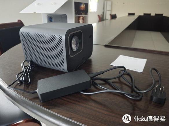小米投影仪不联网能使用吗
