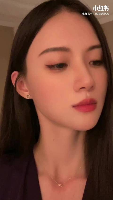 oooooooolivia小红书