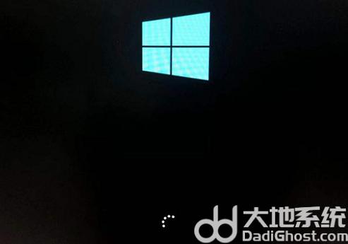 win10开机后任务栏一直转圈缩略图