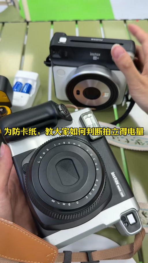 拍立得怎么关掉闪光灯