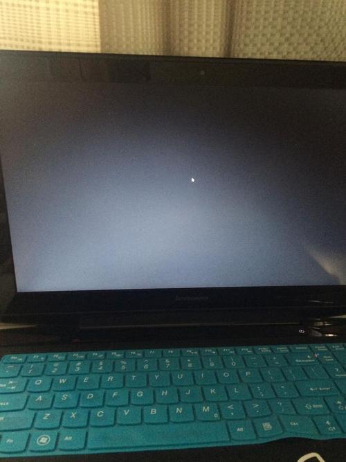 win10笔记本拔掉电源屏幕变暗