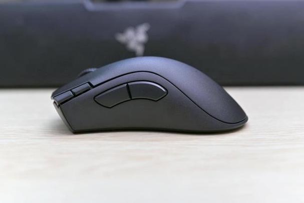 鼠标侧面2个键是干嘛的缩略图