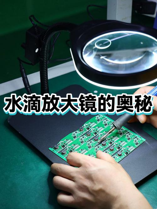 相机放大镜功能在哪里