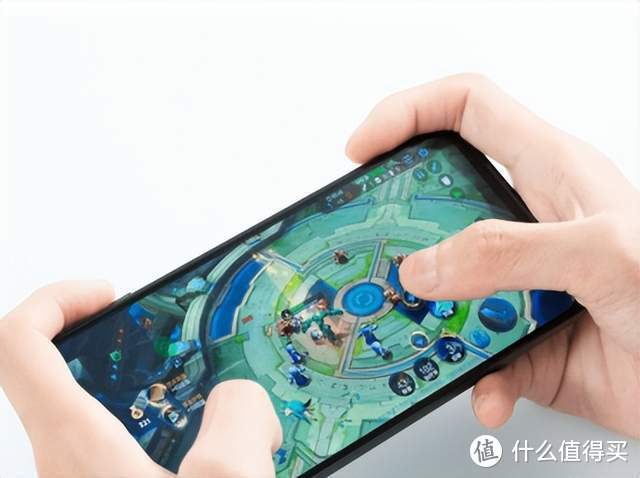 黑鲨按电源键打开相机