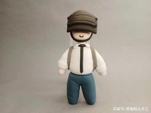 橡皮泥捏吃鸡人物