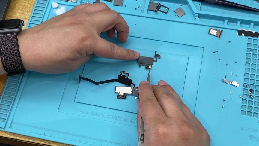 iphone7背光排线更换教程