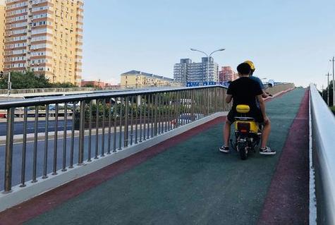 电动车上陡坡最简单三个步骤