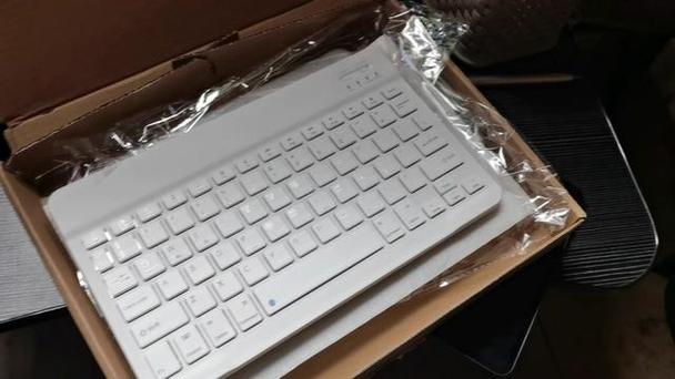 华为平板能接键盘和鼠标吗缩略图