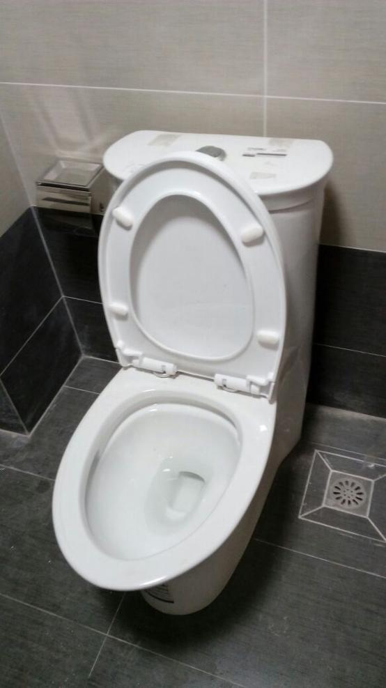 马桶缩略图