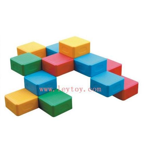 6个方块益智玩具