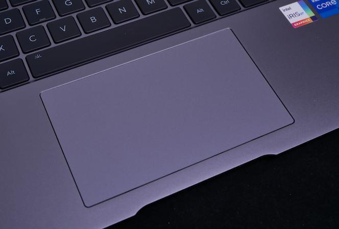 荣耀magicbook触摸板