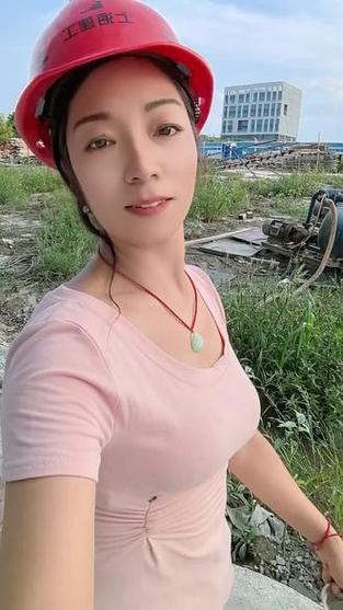 生活很苦干活很累抖音歌名