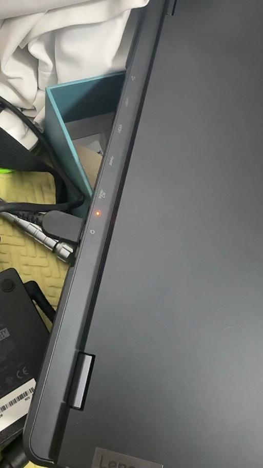 拯救者电脑键盘灯亮一下就灭