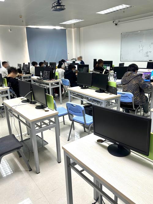 电商培训班一般学多久