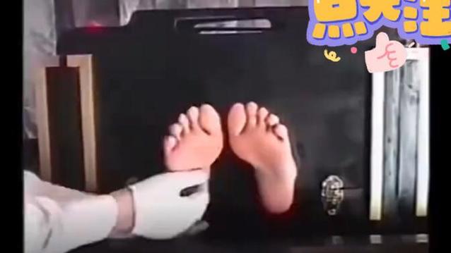 永哥挠脚心搞笑视频戴手铐是哪一集截图