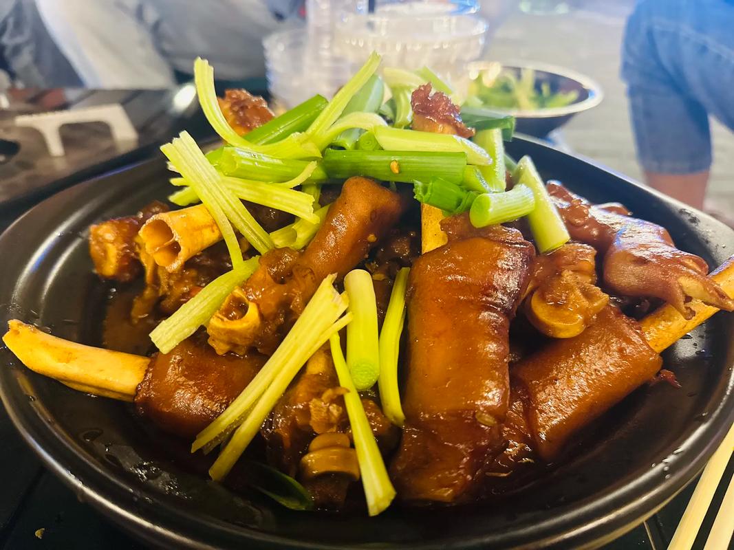 山羊挠脚底板图标