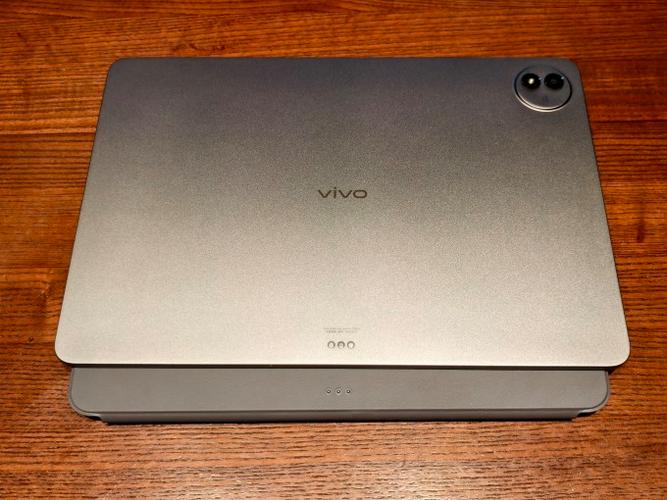 vivo输入键盘变暗了