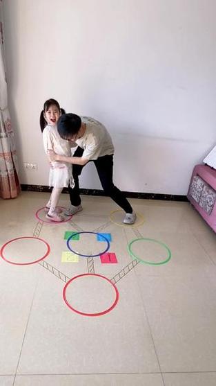 适合爸爸跟女儿玩的游戏