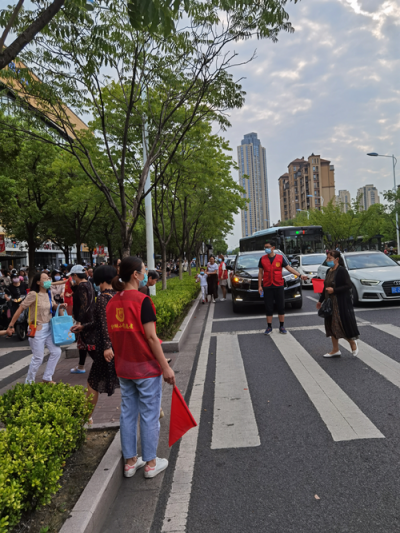 家校路路通苏州网上家长学校截图