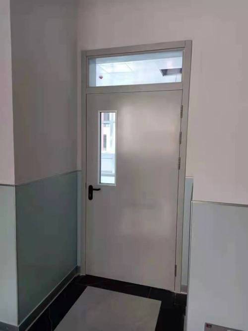 教室门打开和关上是平移还是旋转