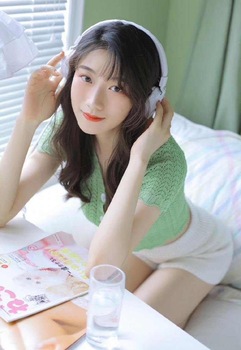 校花女秘书v1.0