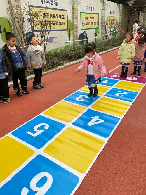 跳方块是什么游戏