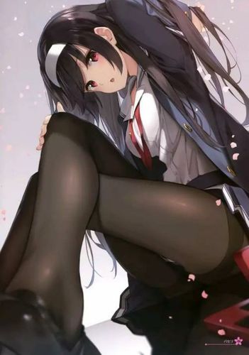 动漫美女裸体被❌羞羞黑白丝袜