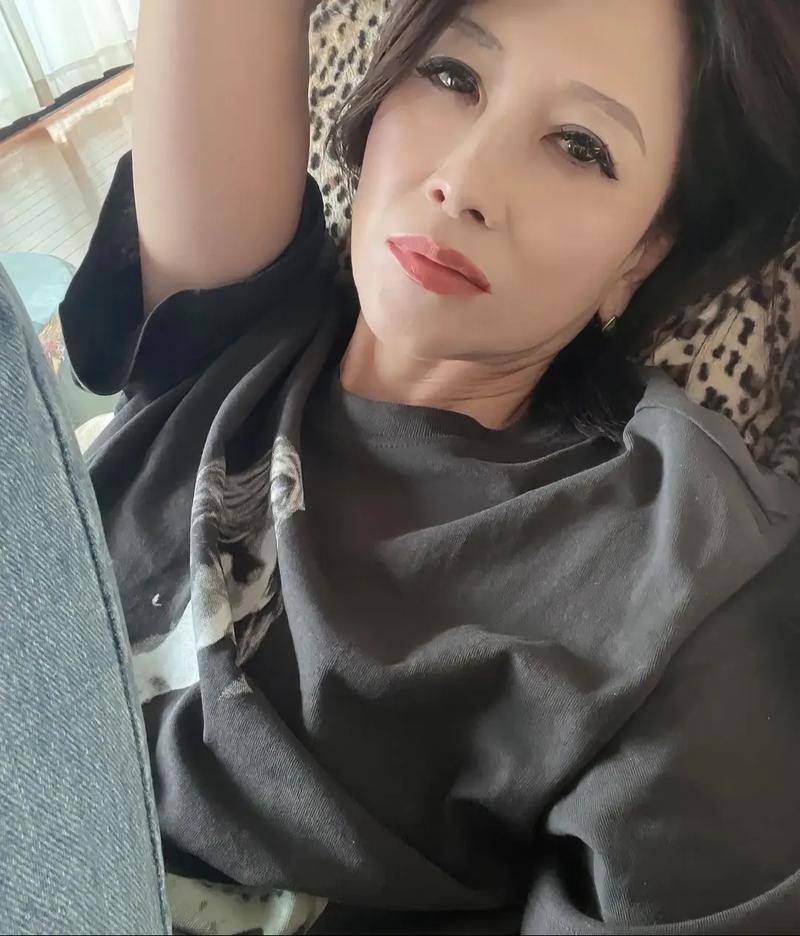 国产精品㊙️入口久久熟女