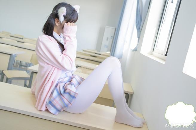 女神▌麻酥酥▌白丝JK紫薇