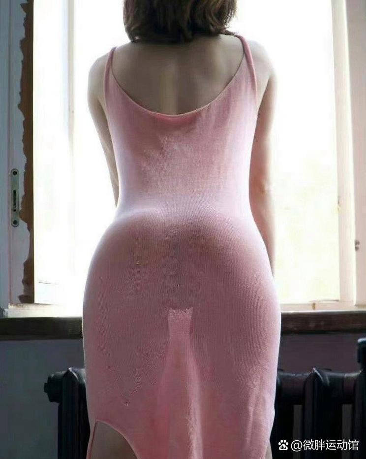 把jiji放进美女的屁股里