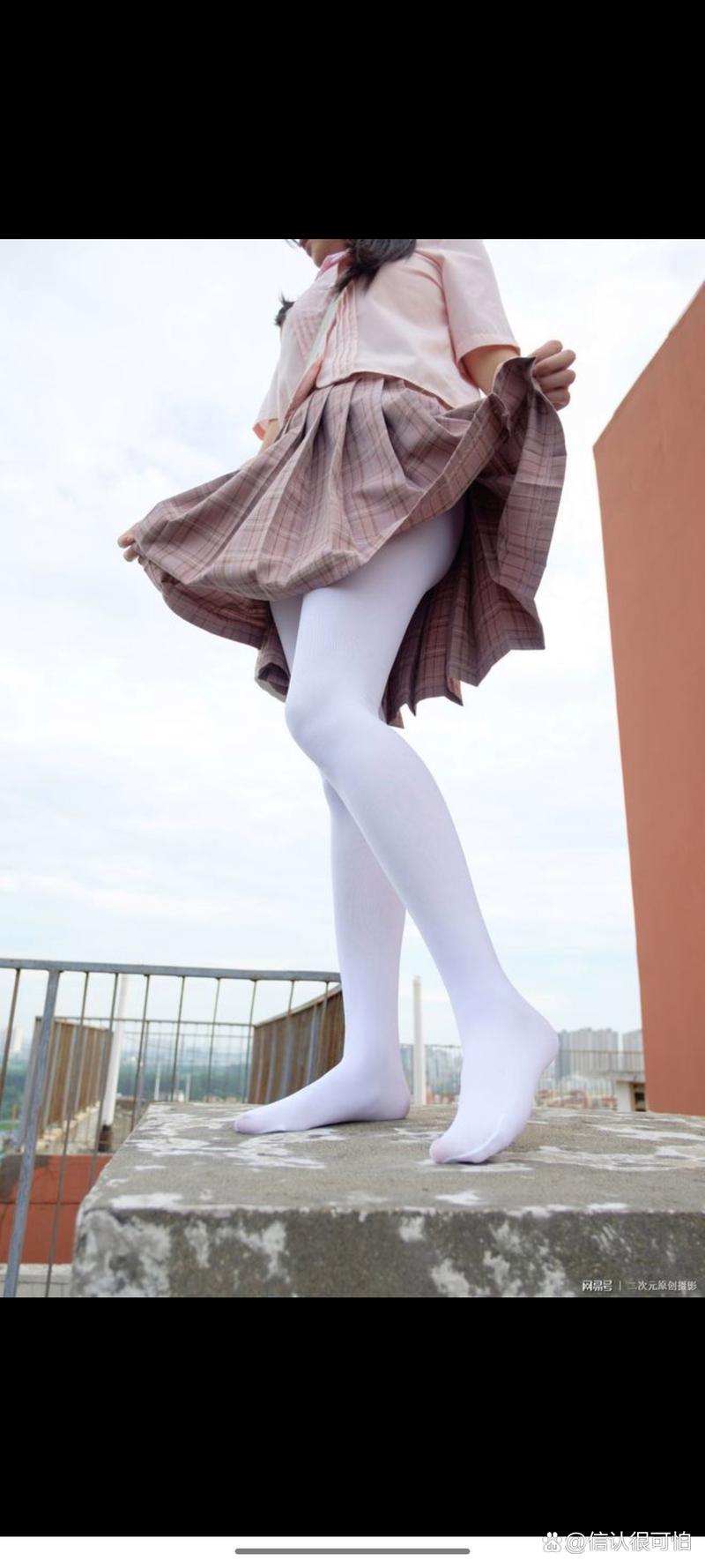 把?伸进女人的?视频白丝