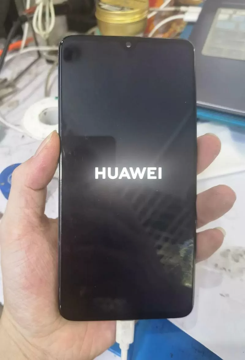 华为手机每隔一会会自动响