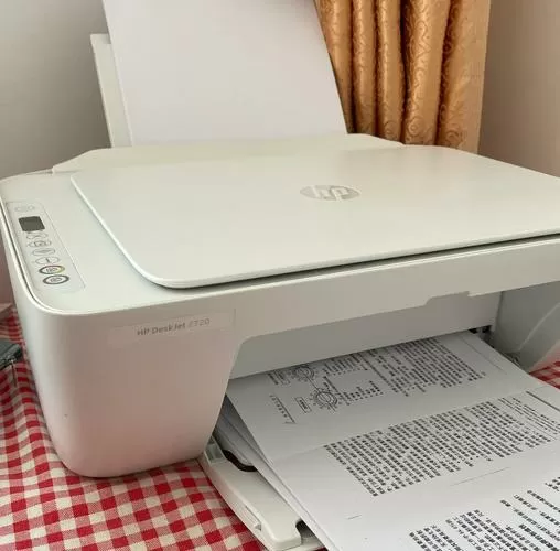 惠普2720电源键一直闪烁