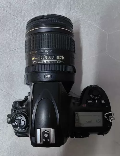 尼康d700哪个固件版本好