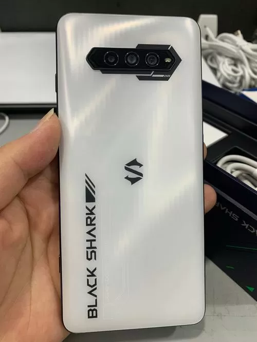 黑鲨手机价格