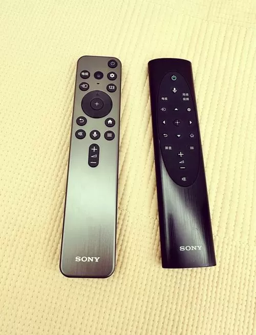索尼电视遥控器拆开教程