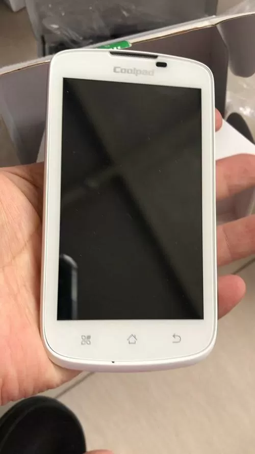 酷派手机所有型号图片