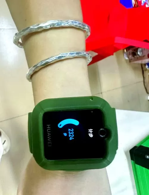 华为儿童手表如何重新绑定手机