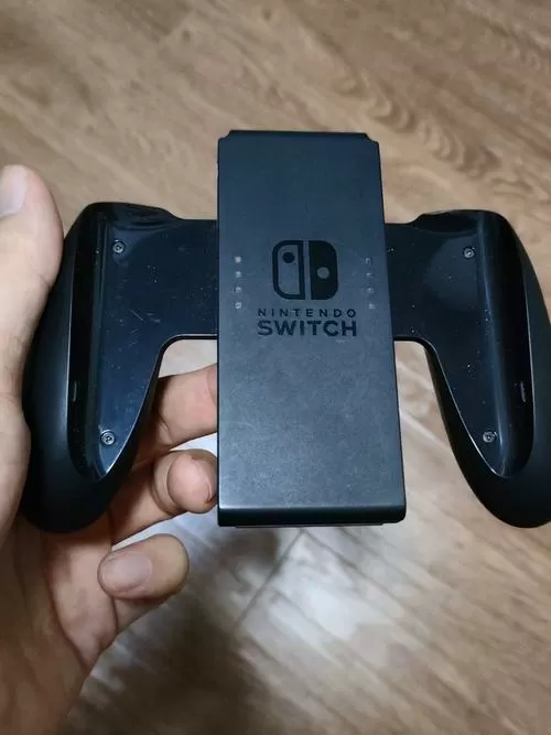 手机可以当switch手柄吗