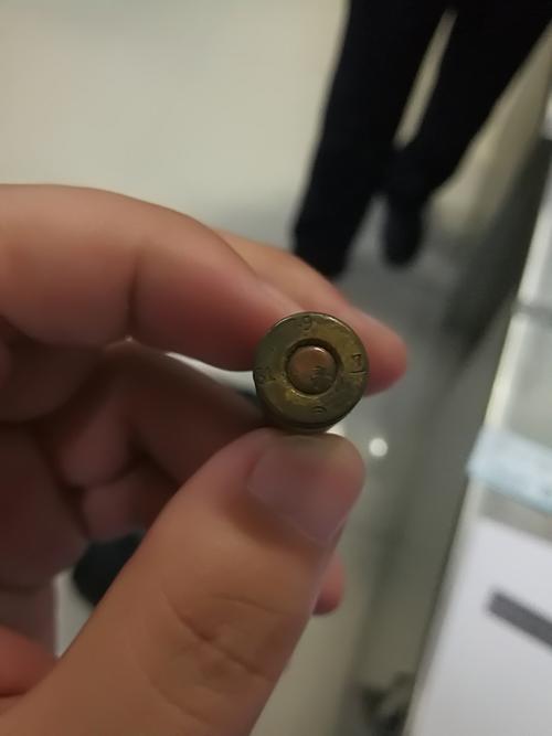 家中有爷爷留下来的子弹