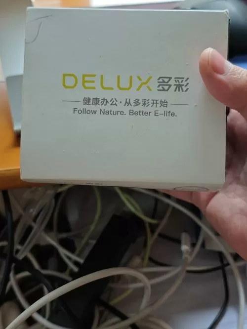 多彩鼠标m618mini怎么配对
