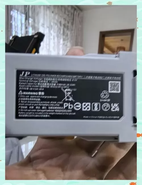 大疆电池盒怎么算充满