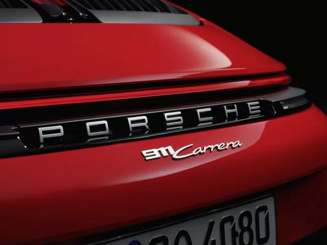 911