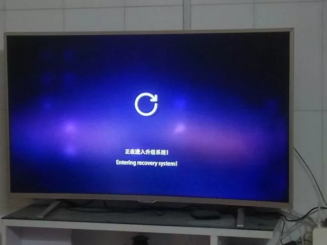 康佳电视开机一会自动关机