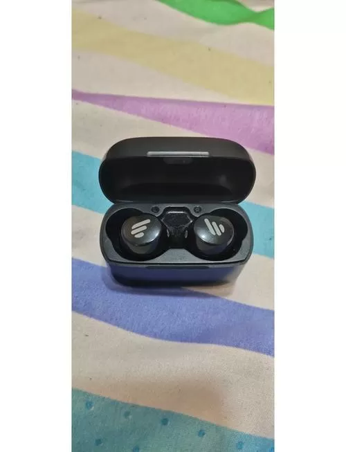 漫步者蓝牙耳机连不上手机怎么回事