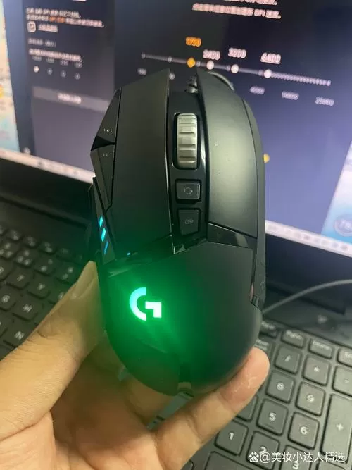 罗技g502是硬件宏吗
