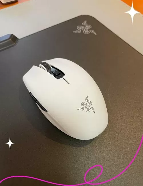 无线鼠标玩游戏有延迟吗
