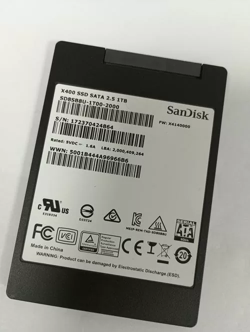SSD 固态硬盘