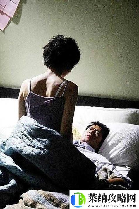 男女一起嗟嗟免费观看
