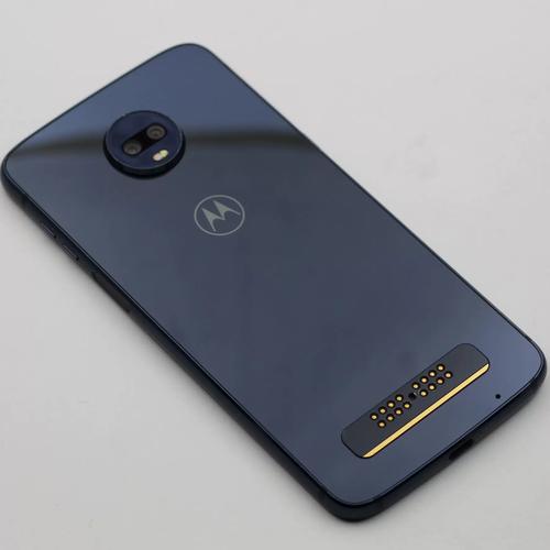 moto z3